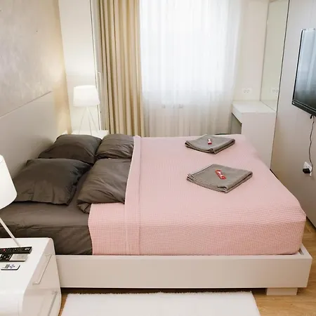 Lusso Apartman *